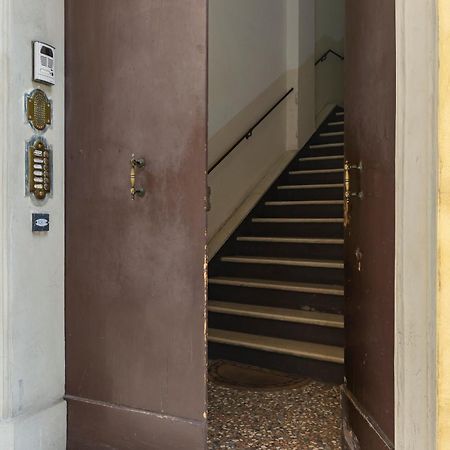 Apartment Amos - 5 Minutes From Piazza Maggiore 볼로냐 외부 사진